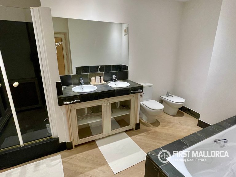 Apartment for Sale in Palma De Mallorca, Balearic Islands 9