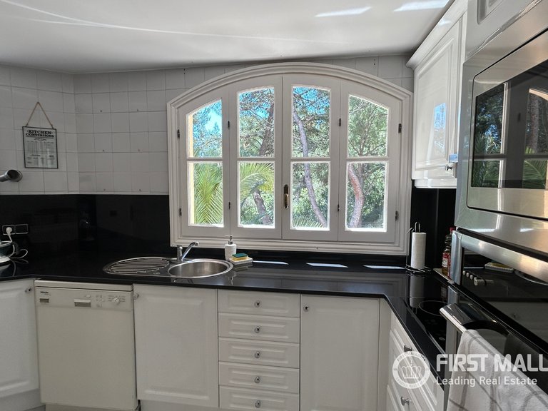 Apartment for Rent in Bendinat, Balearic Islands 10