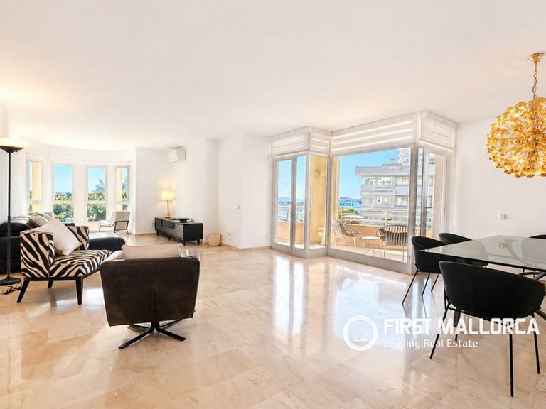 Apartment for Sale in Palma De Mallorca, Balearic Islands 2