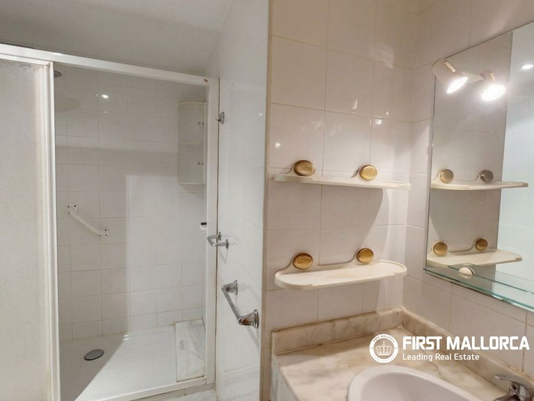 Apartment for Sale in Puerto De Sóller, Balearic Islands 7