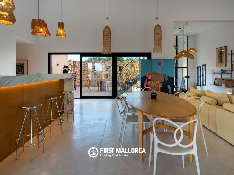 Country House for Sale in Ses Salines, Balearic Islands 6
