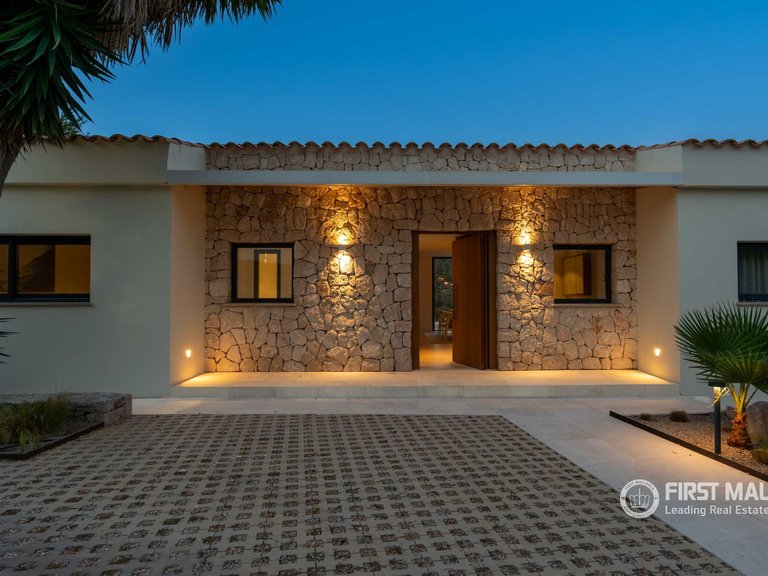 Villa for Sale in Costa D´en Blanes, Balearic Islands 36