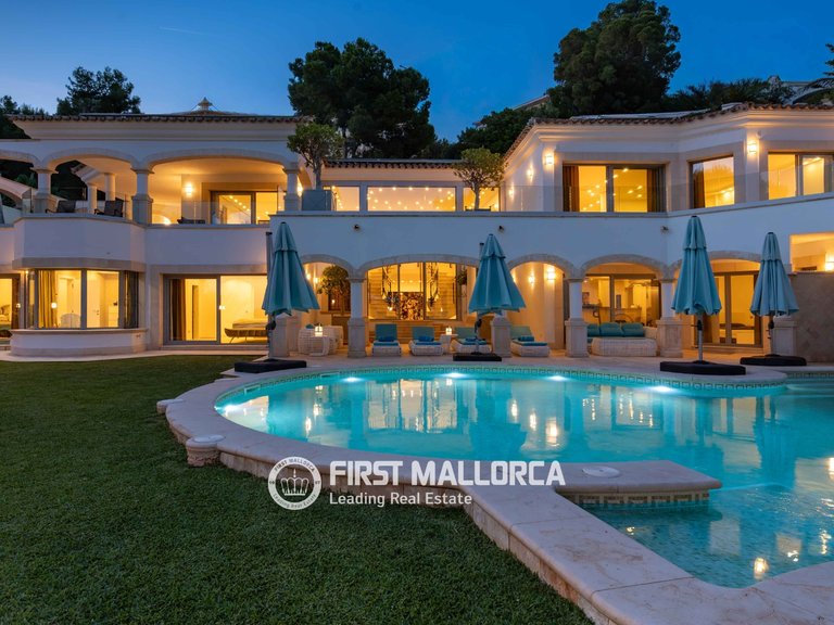 Villa for Sale in Costa De La Calma, Balearic Islands 5