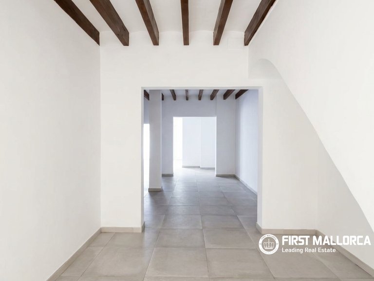 Apartment for Sale in Palma De Mallorca, Balearic Islands 1