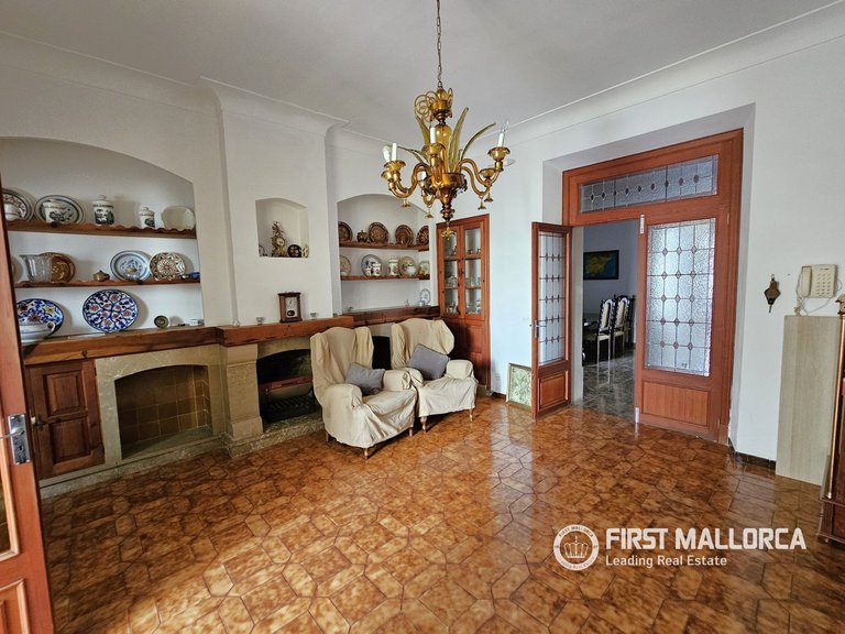 Town House for Sale in Llucmajor, Balearic Islands 3