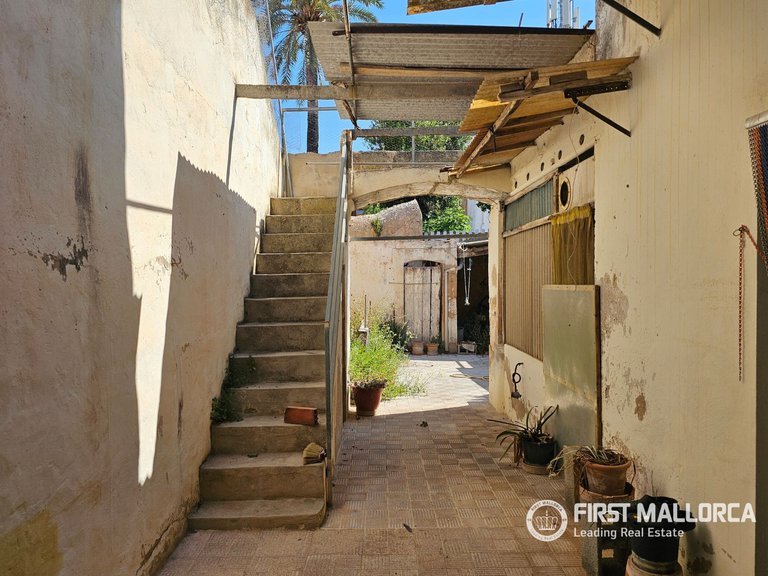 Town House for Sale in Llucmajor, Balearic Islands 19