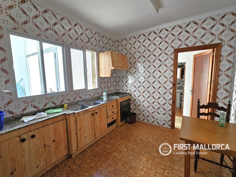 Town House for Sale in Llucmajor, Balearic Islands 9