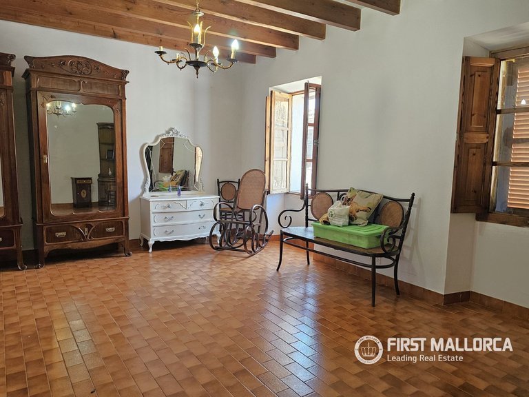 Town House for Sale in Llucmajor, Balearic Islands 5