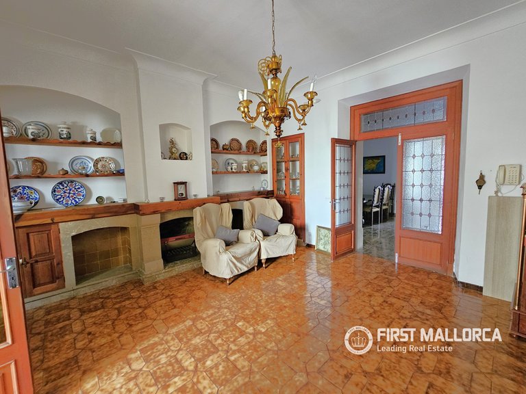 Town House for Sale in Llucmajor, Balearic Islands 3