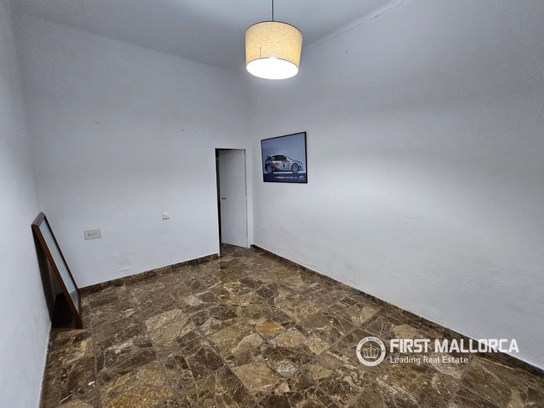 Town House for Sale in Llucmajor, Balearic Islands 12