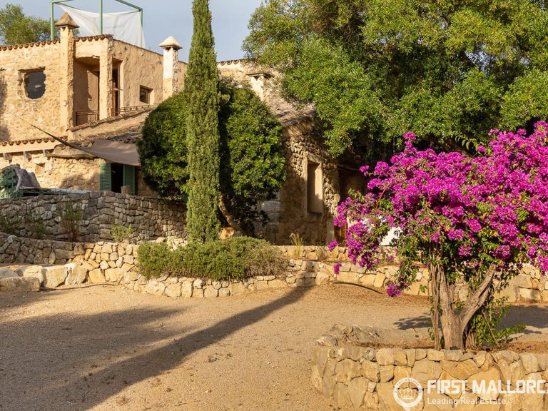 Country House for Rent in Montuïri, Balearic Islands 32