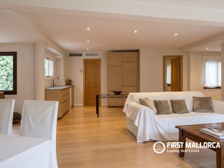 Apartment for Sale in Palma De Mallorca, Balearic Islands 3