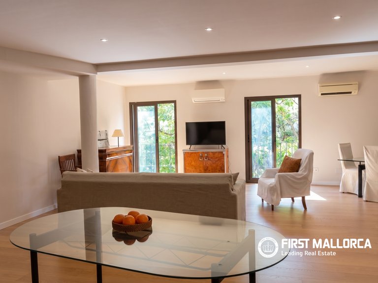 Apartment for Sale in Palma De Mallorca, Balearic Islands 2