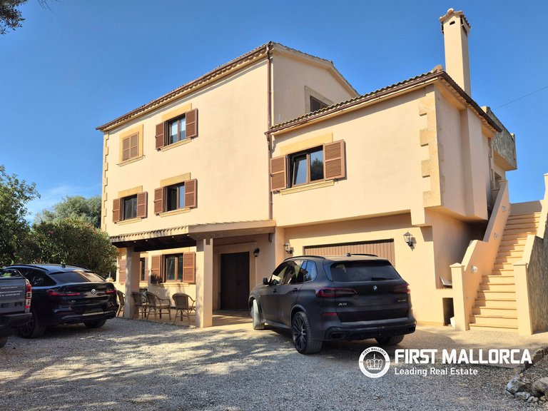 Country House for Rent in Llucmajor, Balearic Islands 2