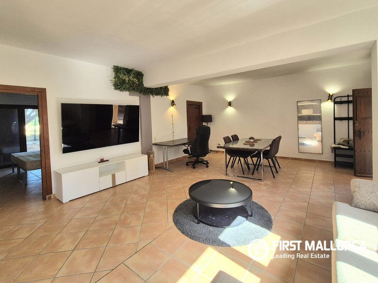 Country House for Rent in Llucmajor, Balearic Islands 9