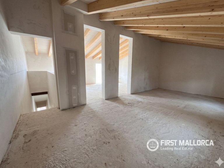 Town House for Sale in Pollensa, Balearic Islands 7