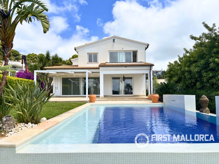 Villa for Sale in Costa D´en Blanes, Balearic Islands 1