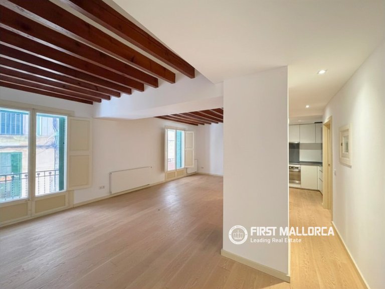 Apartment for Sale in Palma De Mallorca, Balearic Islands 2