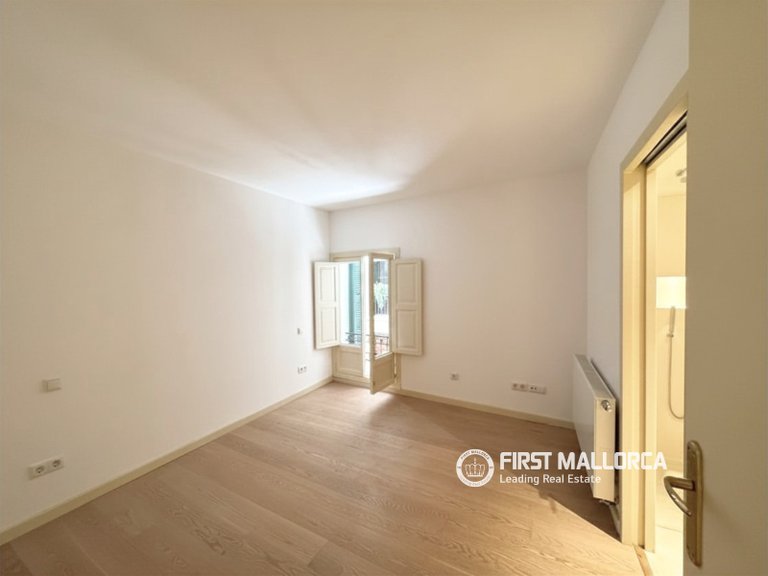 Apartment for Sale in Palma De Mallorca, Balearic Islands 12
