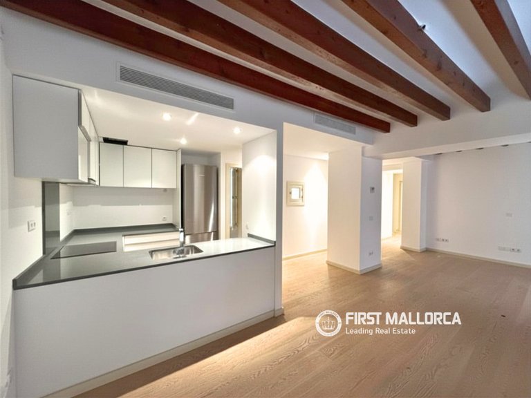 Apartment for Sale in Palma De Mallorca, Balearic Islands 3