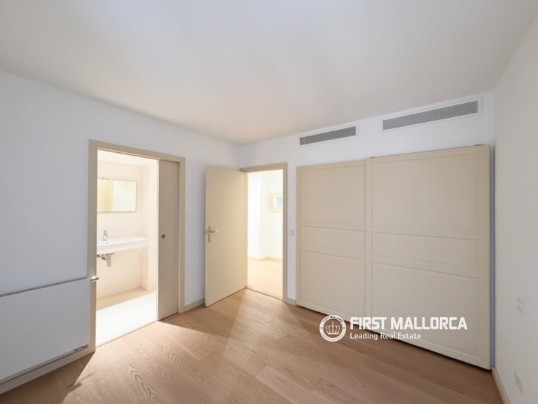 Apartment for Sale in Palma De Mallorca, Balearic Islands 5