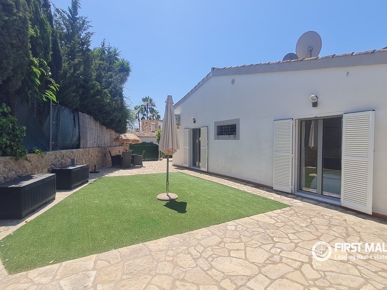 Villa for Sale in Palmanova, Balearic Islands 19