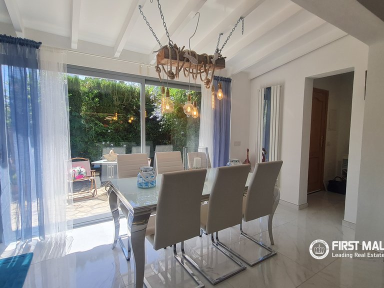 Villa for Sale in Palmanova, Balearic Islands 8