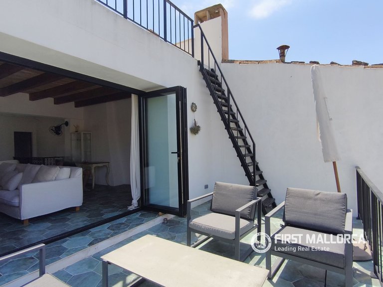 Town House for Sale in Llucmajor, Balearic Islands 8