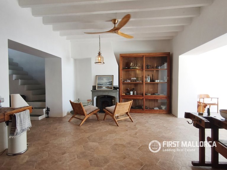 Town House for Sale in Llucmajor, Balearic Islands 4