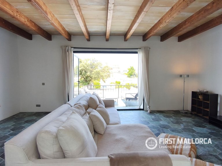 Town House for Sale in Llucmajor, Balearic Islands 6
