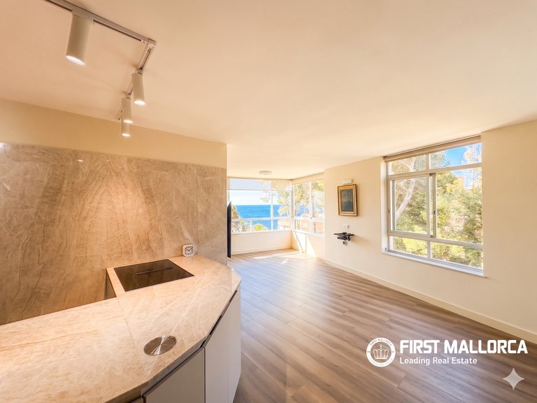 Apartment for Sale in Illetes, Balearic Islands 3