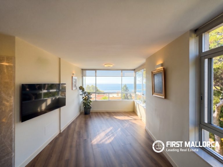 Apartment for Sale in Illetes, Balearic Islands 4