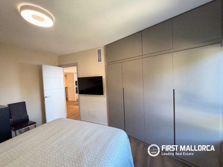 Apartment for Sale in Illetes, Balearic Islands 10