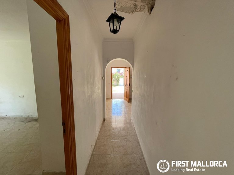 Villa for Sale in Bahía Grande, Balearic Islands 13
