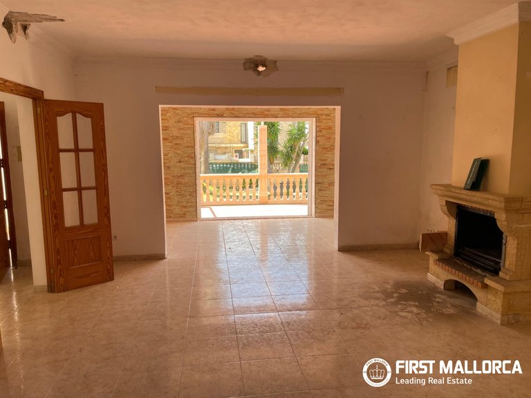 Villa for Sale in Bahía Grande, Balearic Islands 6