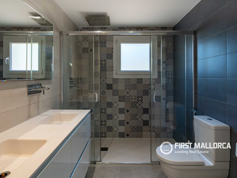 Villa for Sale in El Toro, Balearic Islands 22