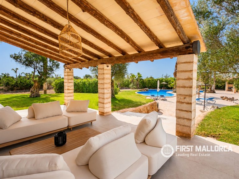 Country House for Sale in Santanyí, Balearic Islands 9