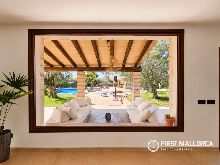 Country House for Sale in Santanyí, Balearic Islands 13