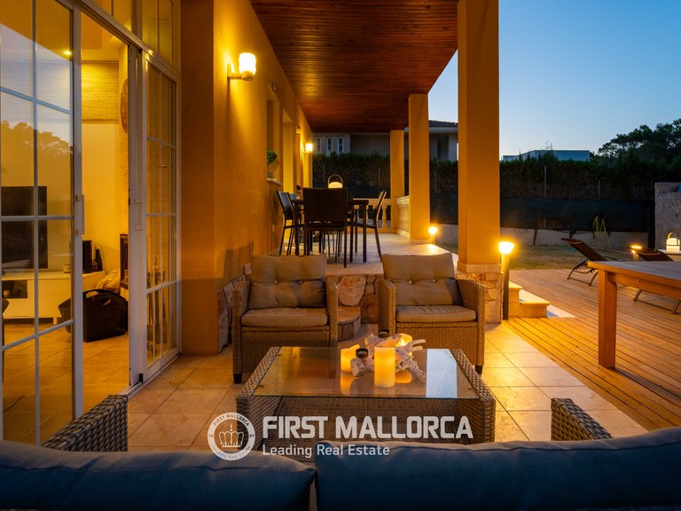 Villa for Sale in Santa Ponsa, Balearic Islands 8