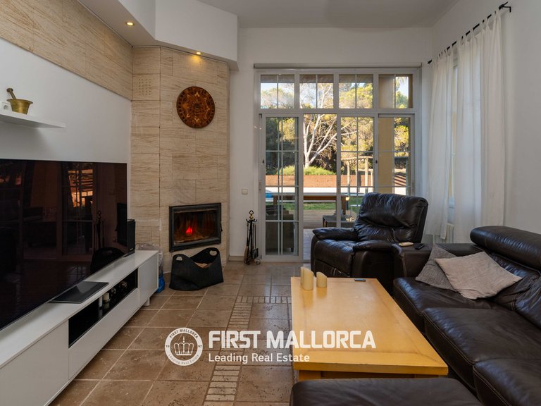Villa for Sale in Santa Ponsa, Balearic Islands 10