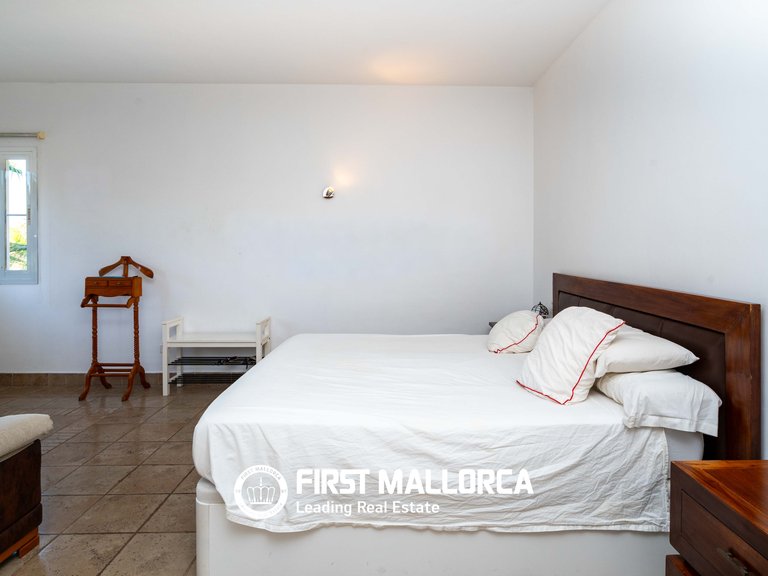 Villa for Sale in Santa Ponsa, Balearic Islands 23