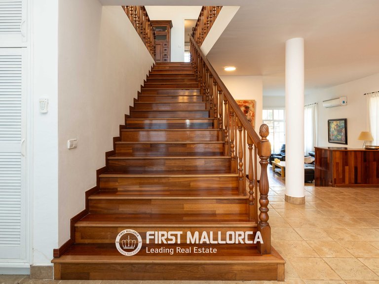 Villa for Sale in Santa Ponsa, Balearic Islands 19
