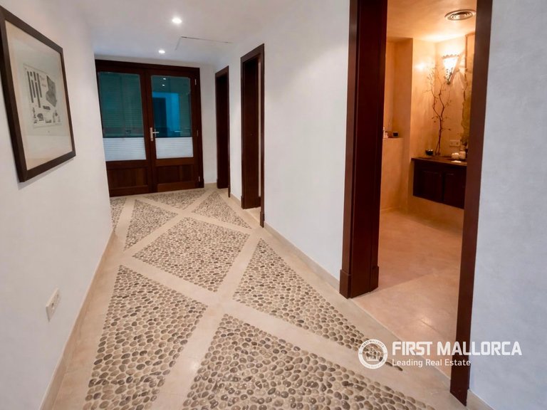 Country House for Sale in Ses Salines, Balearic Islands 6
