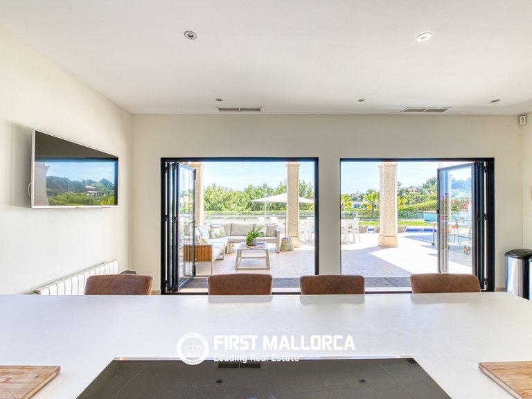 Villa for Rent in Cala Vinyas, Balearic Islands 27