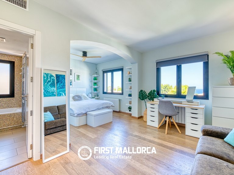 Villa for Rent in Cala Vinyas, Balearic Islands 44