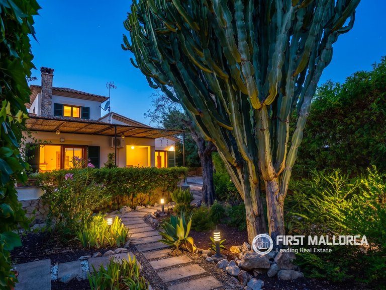 Villa for Sale in Portals Nous, Balearic Islands 1
