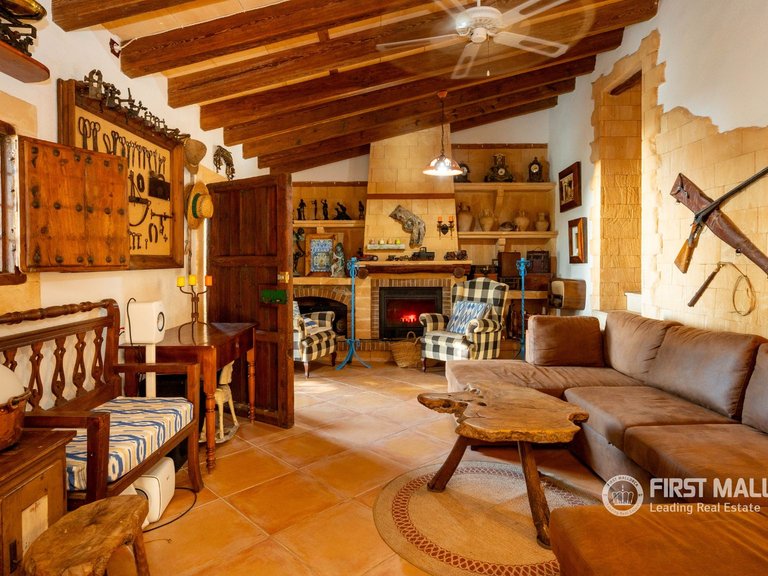 Villa for Rent in Estellencs, Balearic Islands 18