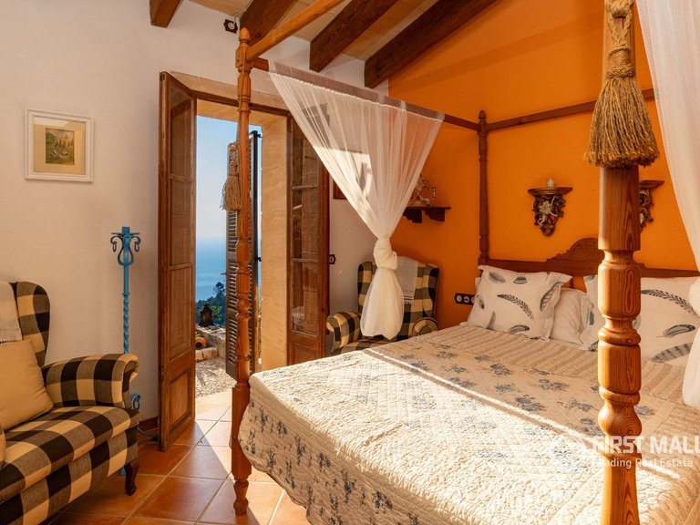 Villa for Rent in Estellencs, Balearic Islands 23