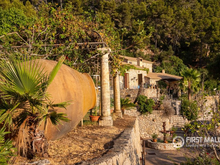 Villa for Rent in Estellencs, Balearic Islands 29