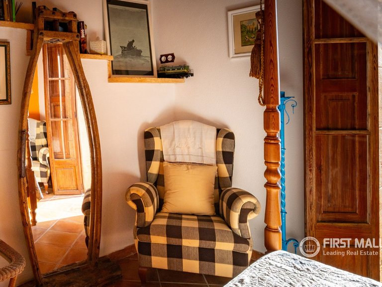 Villa for Rent in Estellencs, Balearic Islands 24